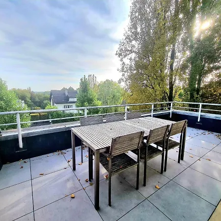 Luxury 3 Bedrooms *