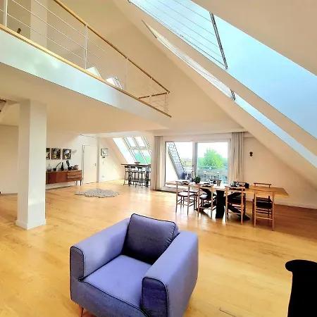 Luxury 3 Bedrooms *