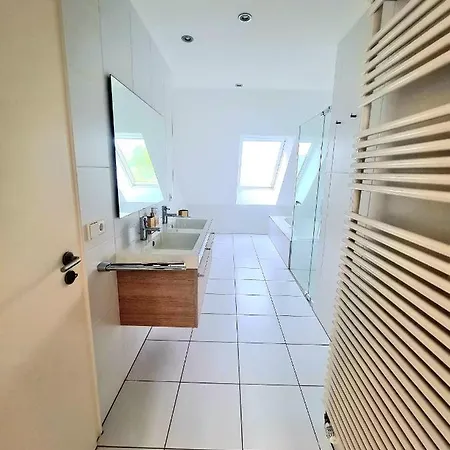 Apartment Luxury 3 Bedrooms *